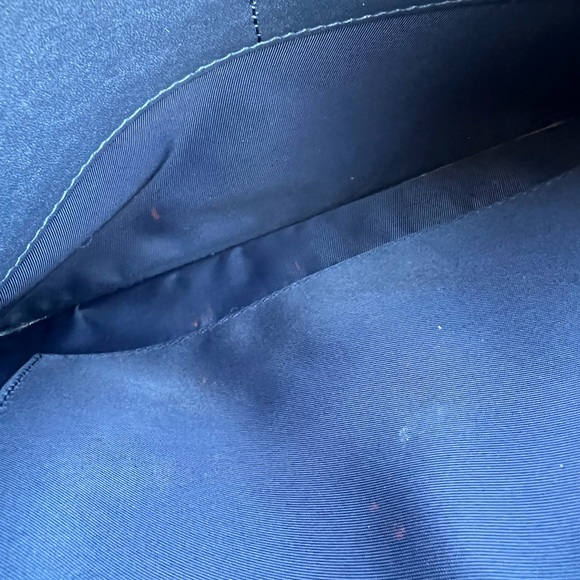 🌼SOLD🌼🌸Gucci Blooms Zip Wrislet Pouch🌸 - Picture 12 of 17